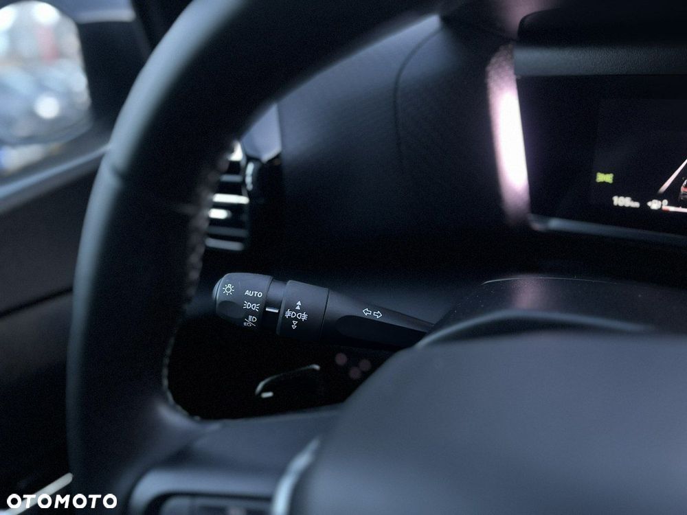 Citroën C4X 1.2 PureTech Max S&S EAT8 - 24