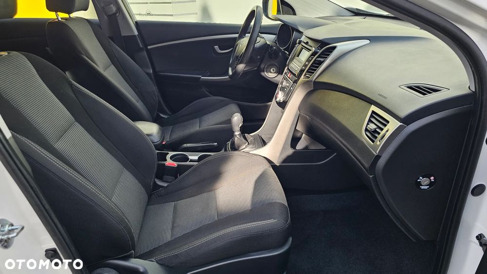 Hyundai i30 1.4 Premium - 21