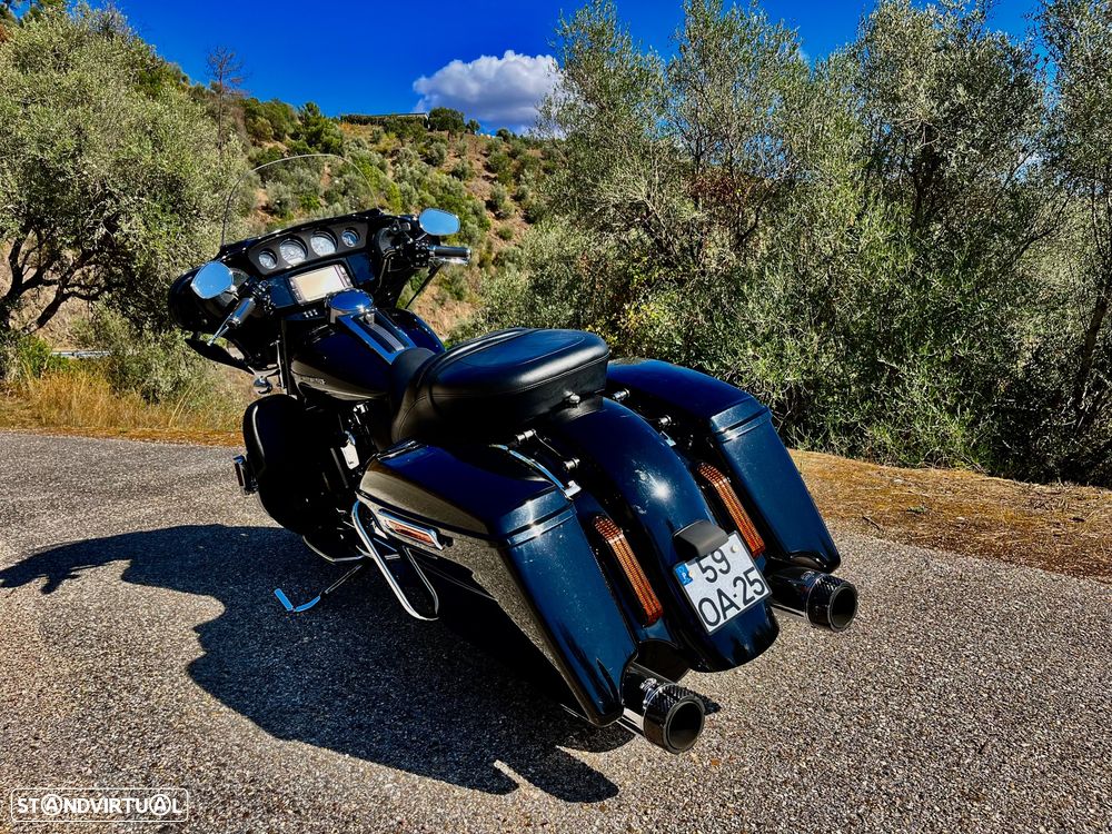 Harley-Davidson FLHTC - 13