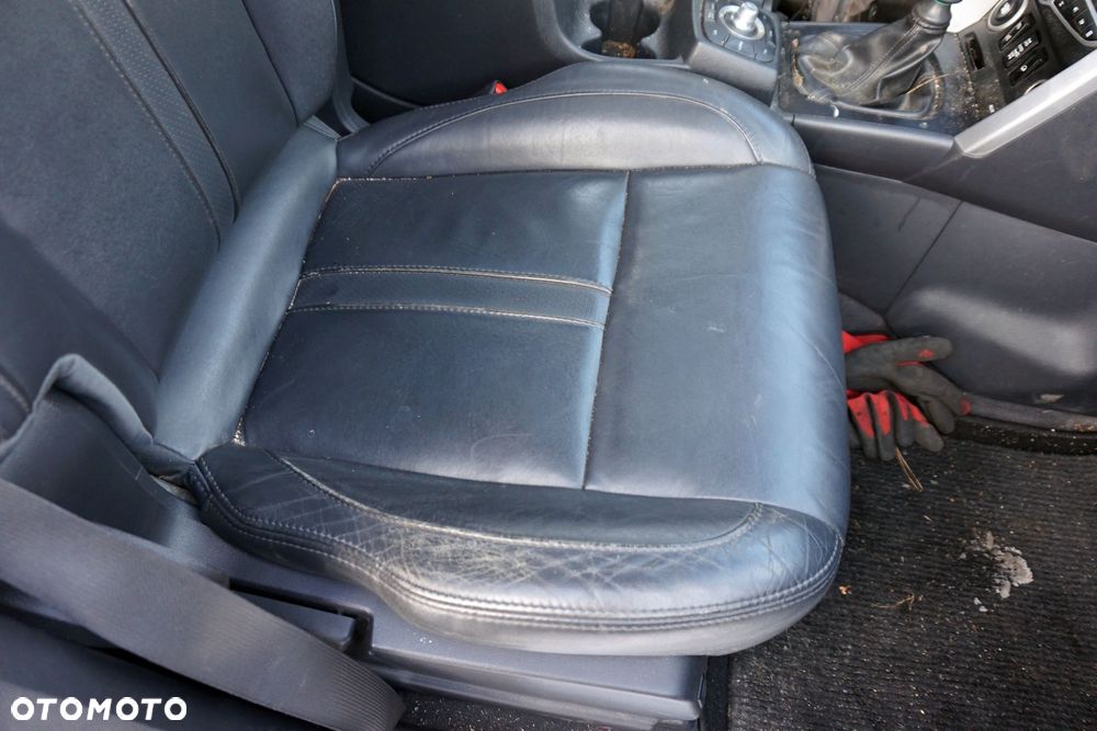 FOTEL PRZEDNI PRAWY KOLEOS I PH1 SUV  RENAULT 2007-2013 - 2