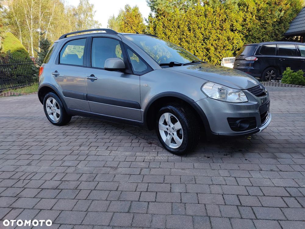 Suzuki SX4 Classic 1.6 VVT 4x4 Comfort - 21