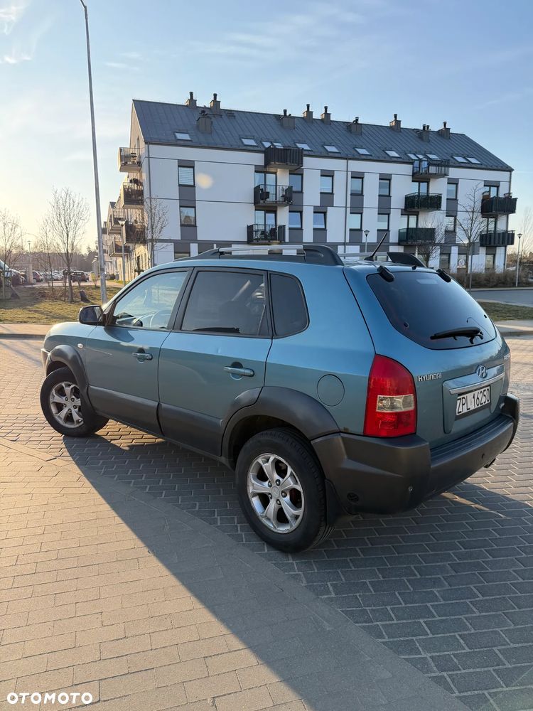Hyundai Tucson - 2