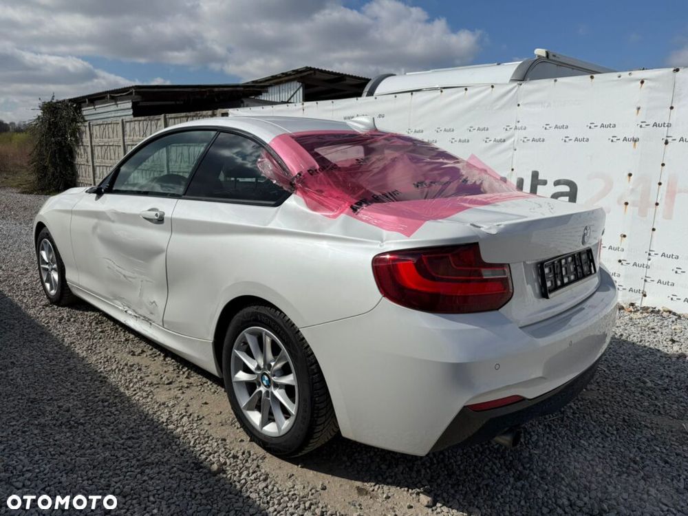 BMW Seria 2 218d M Sport - 5