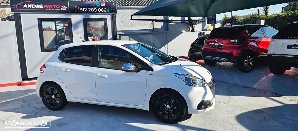 Peugeot 208 PureTech 82 Start & Stop Style - 2