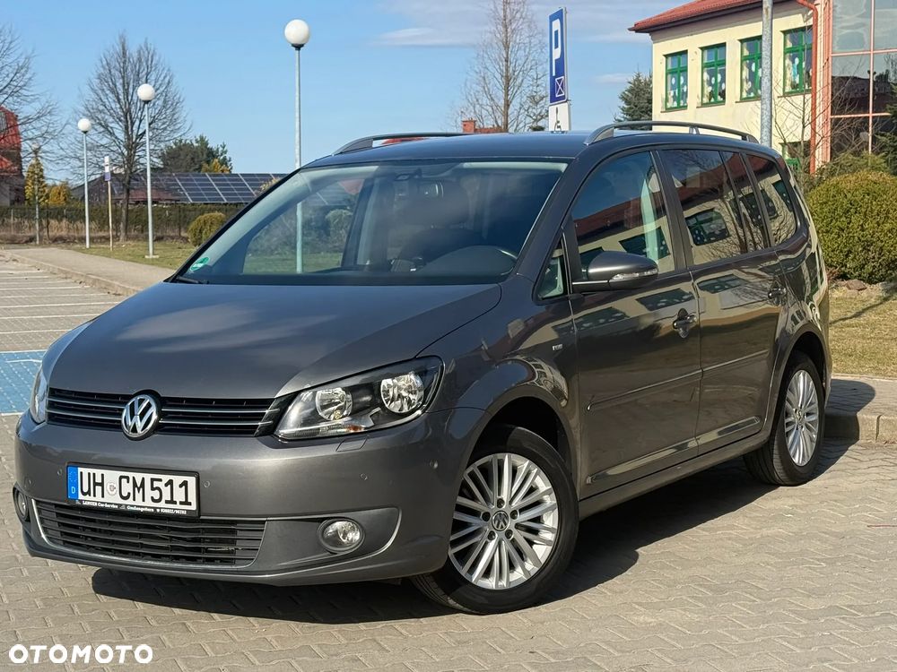 Volkswagen Touran - 11