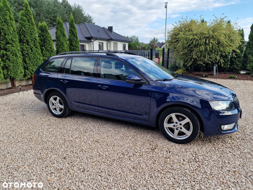 Skoda Octavia 1.6 TDI DPF Active - 10