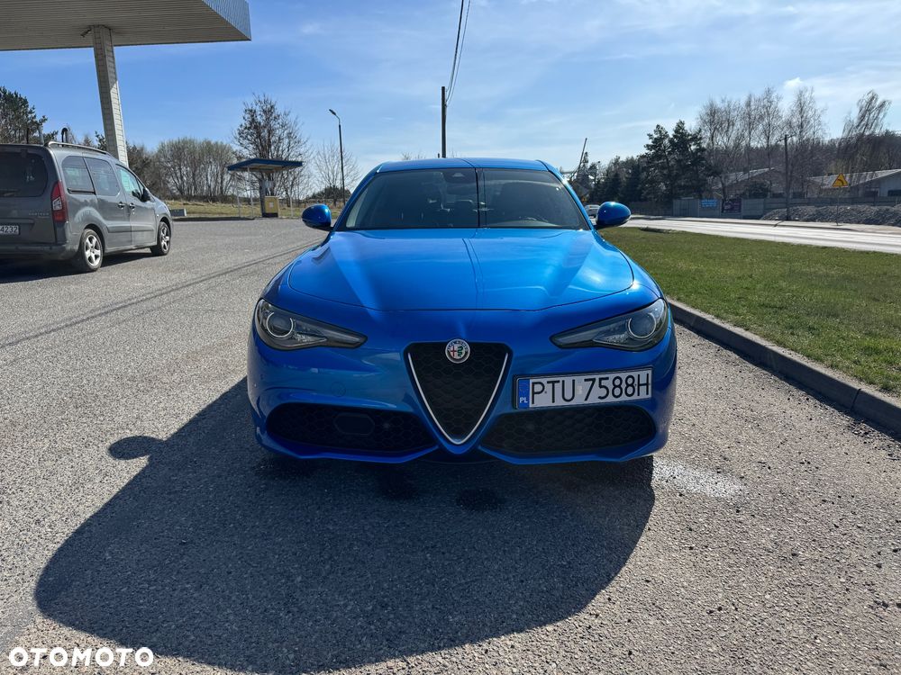 Alfa Romeo Giulia 2.0 Turbo Veloce Q4 - 16