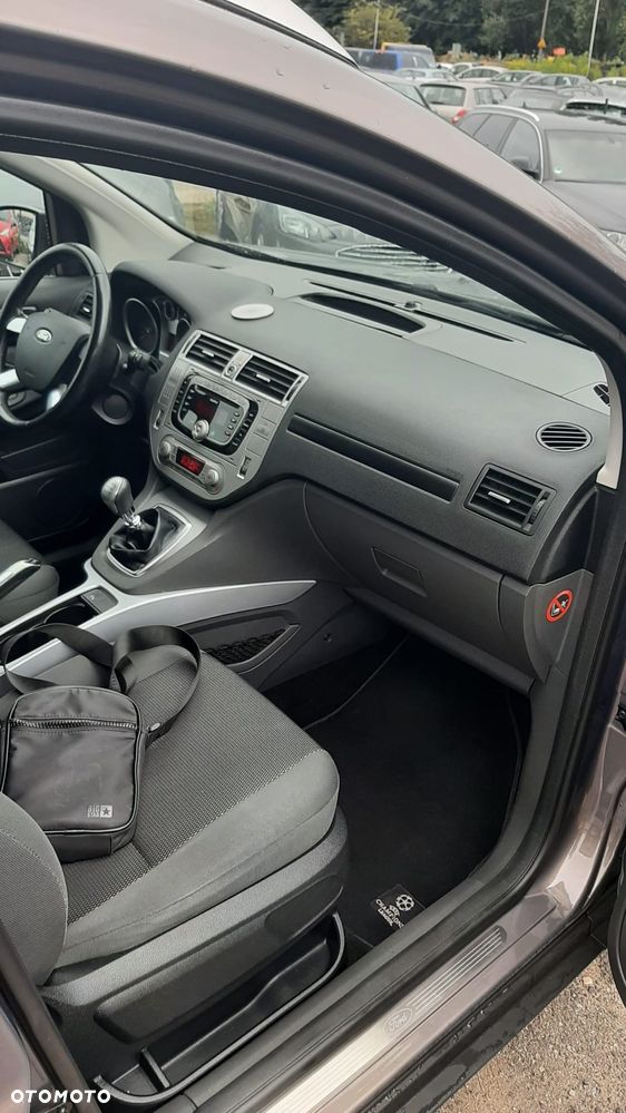 Ford Kuga 2.0 TDCi 2x4 Champions Edition - 16