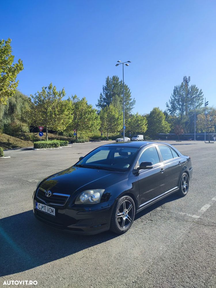 Toyota Avensis - 6