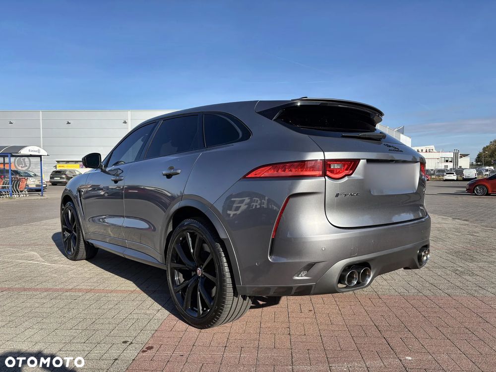 Jaguar F-Pace 5.0 V8 P550 AWD SVR - 7
