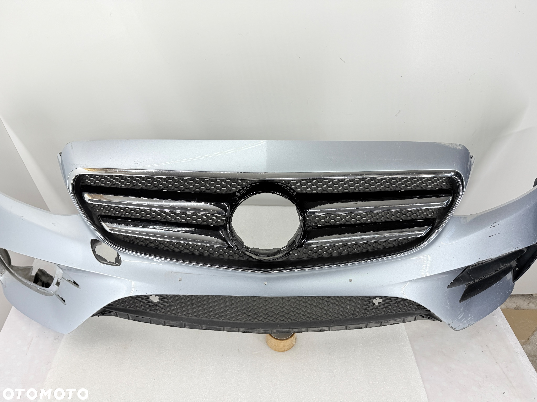 Zderzak przód E klasa A238 W238 AMG COUPE CABRIO - 2