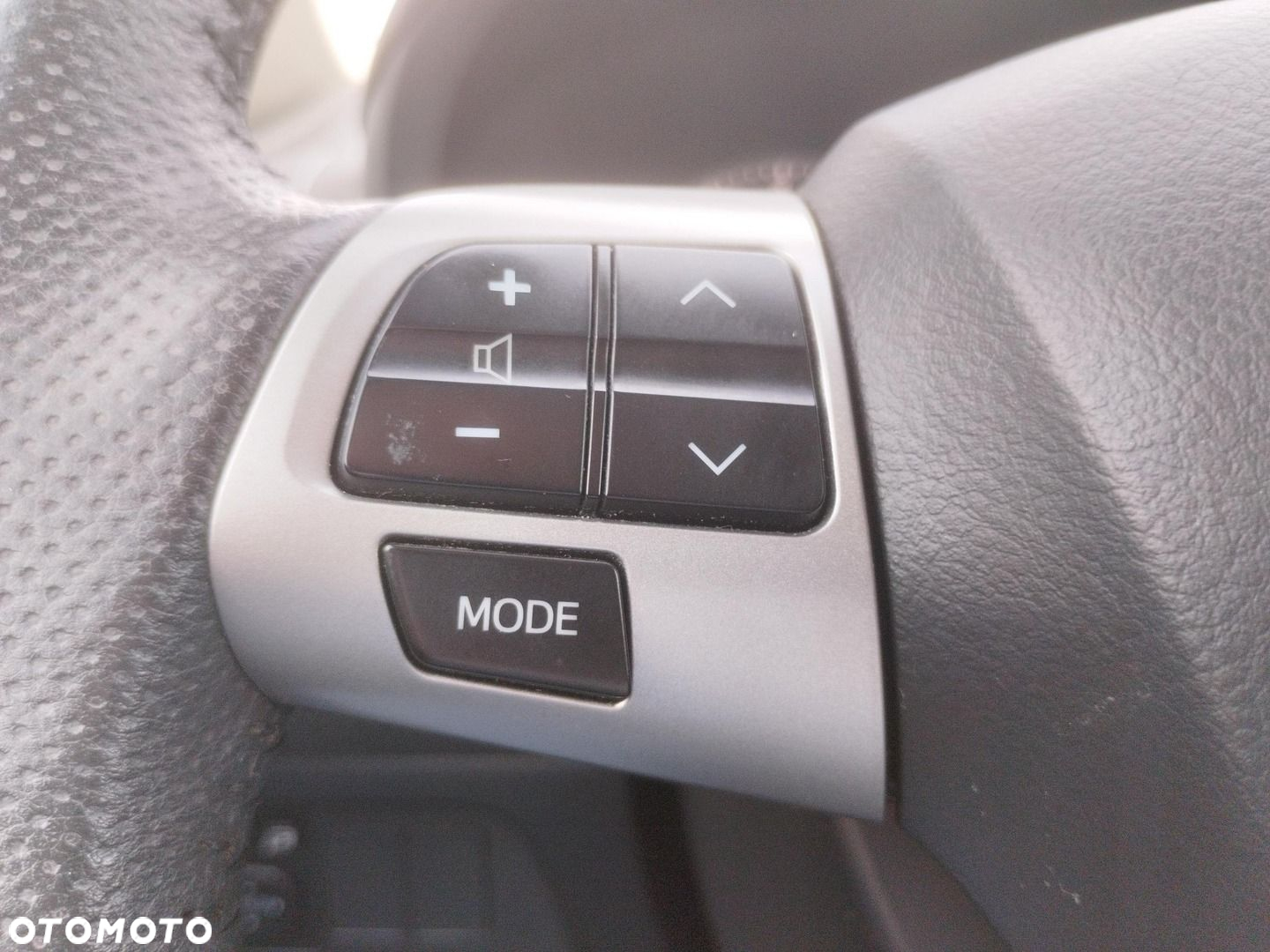 Toyota Auris 1.33 VVT-i Classic - 16