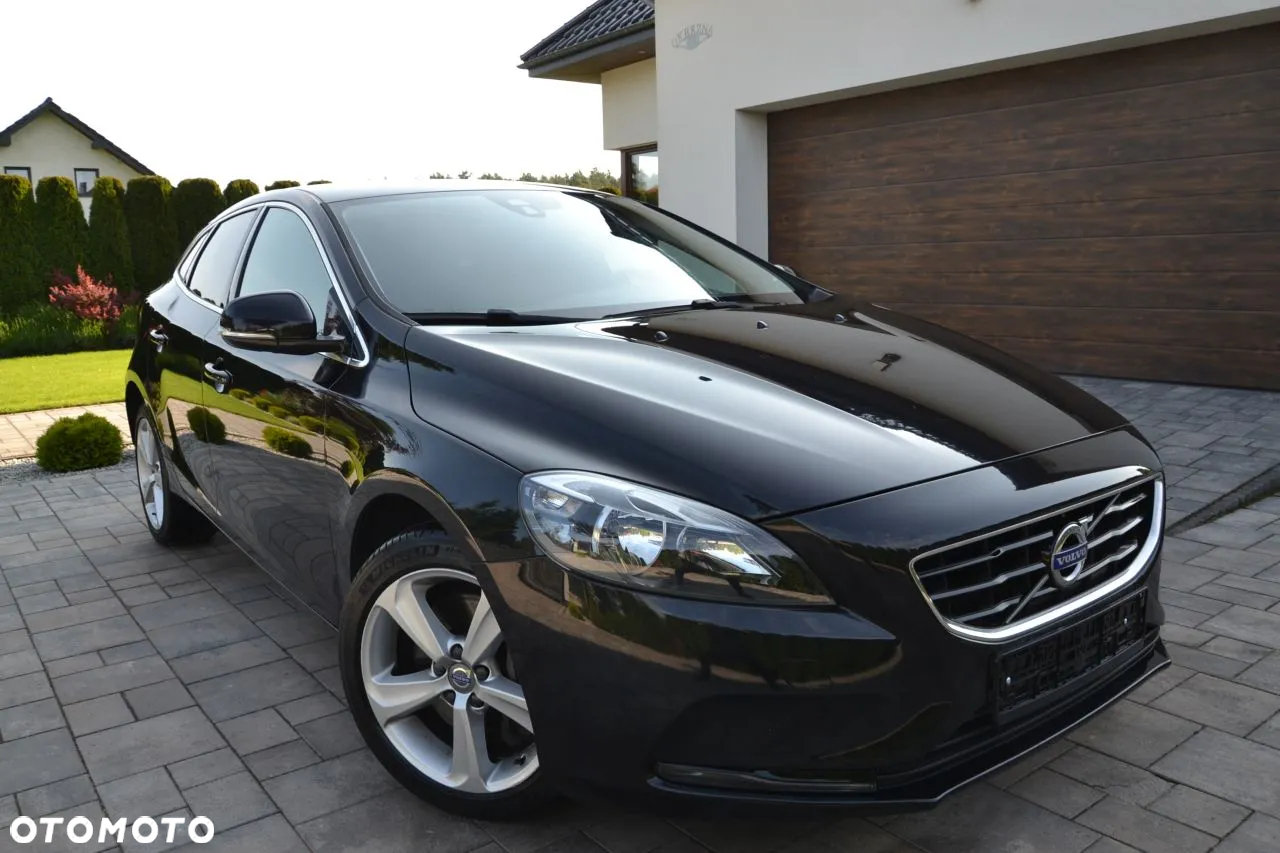 Volvo V40 D4 Drive-E Momentum - 10