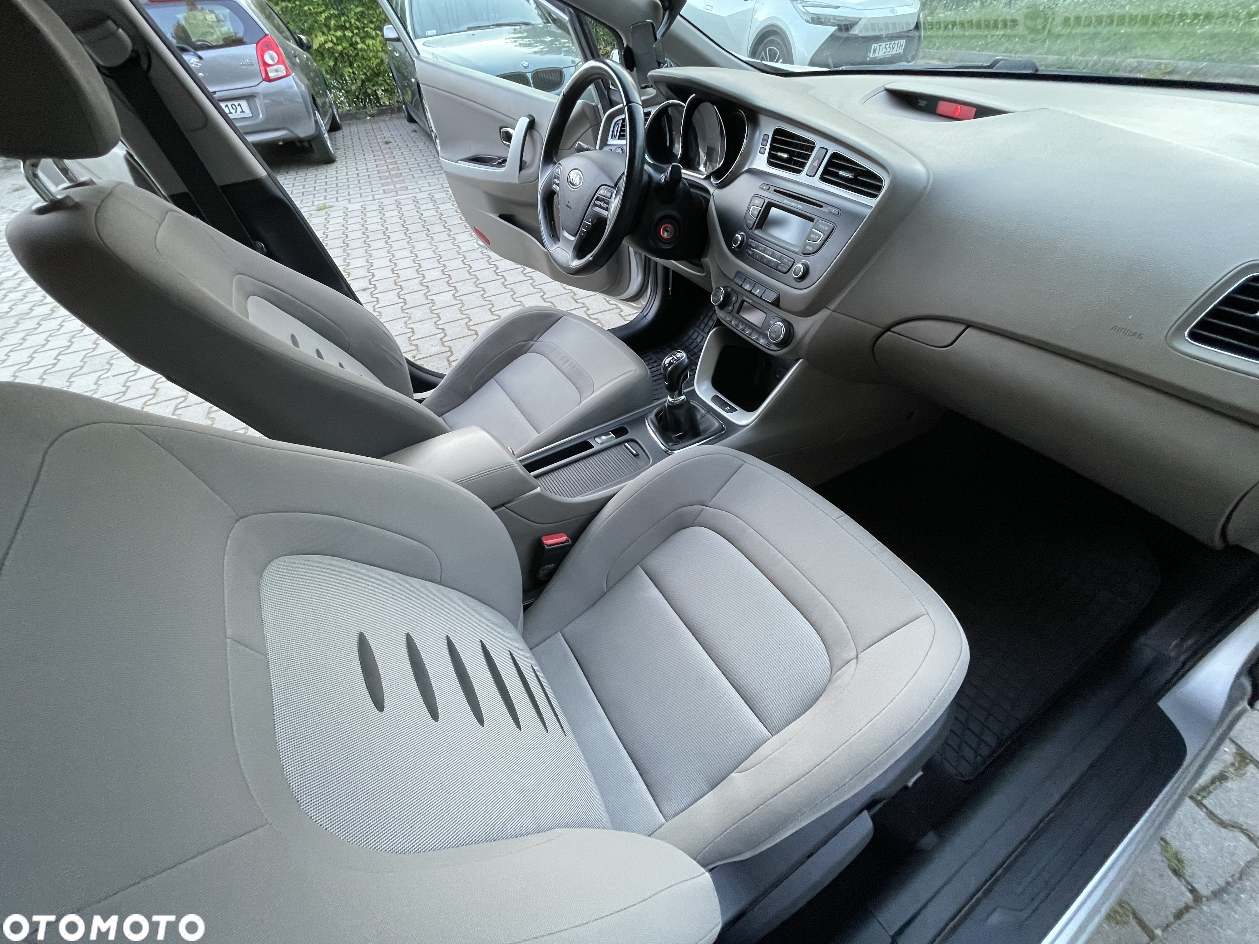 Kia Ceed Cee'd 1.6 CRDi L - 14