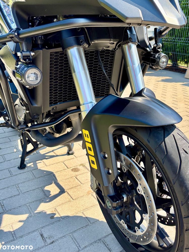 QJMOTOR SRT 800S - 8