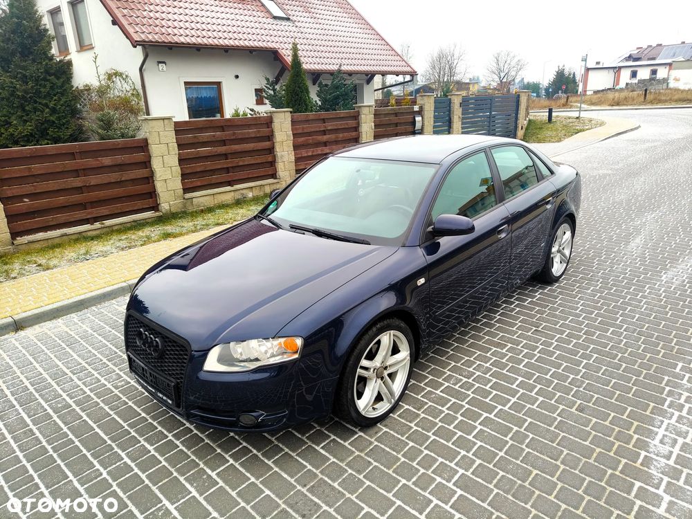 Audi A4 Limousine 2.0 TDI DPF - 4