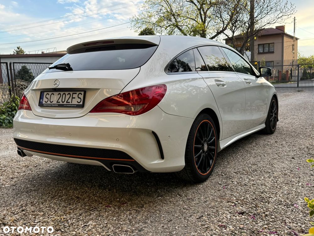 Mercedes-Benz CLA 200 7G-DCT Orange Art Edition - 9