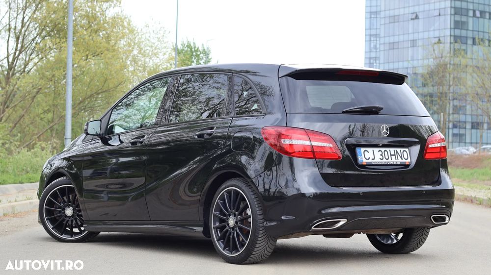 Mercedes-Benz B 200 d 4Matic 7G-DCT AMG Line - 3