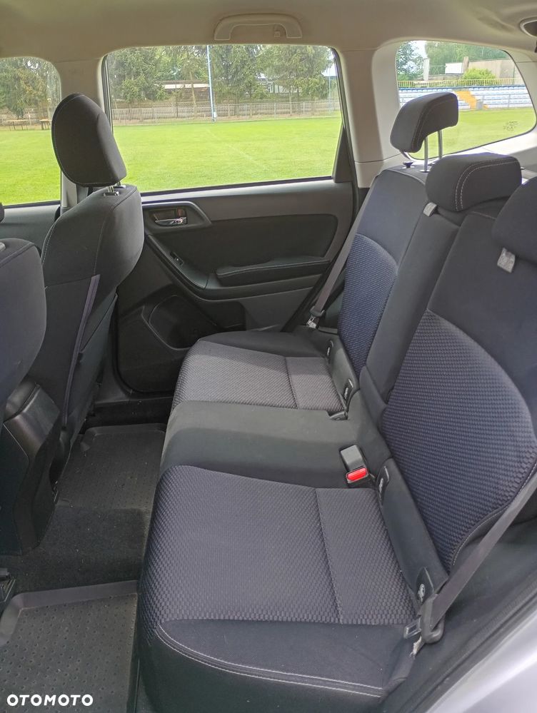 Subaru Forester 2.0D XC 000 Euro5 - 13