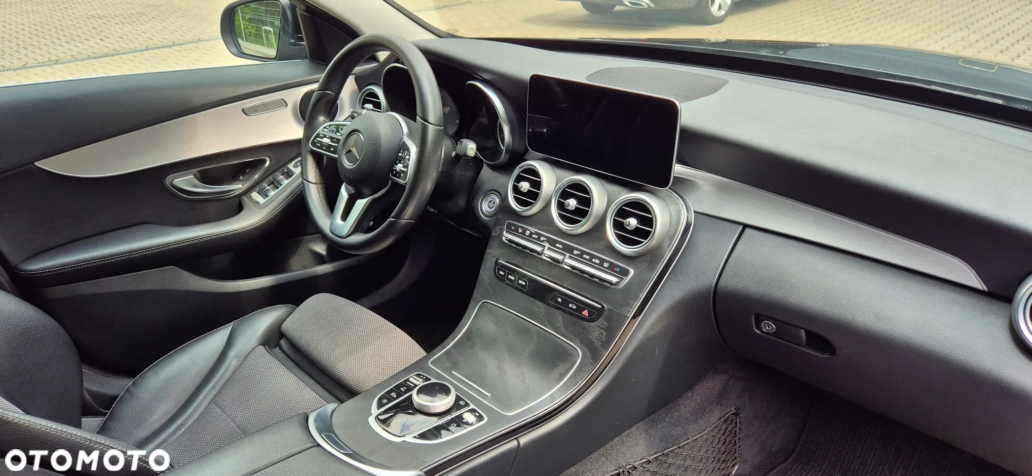 Mercedes-Benz Klasa C 300 d T 9G-TRONIC Avantgarde - 5