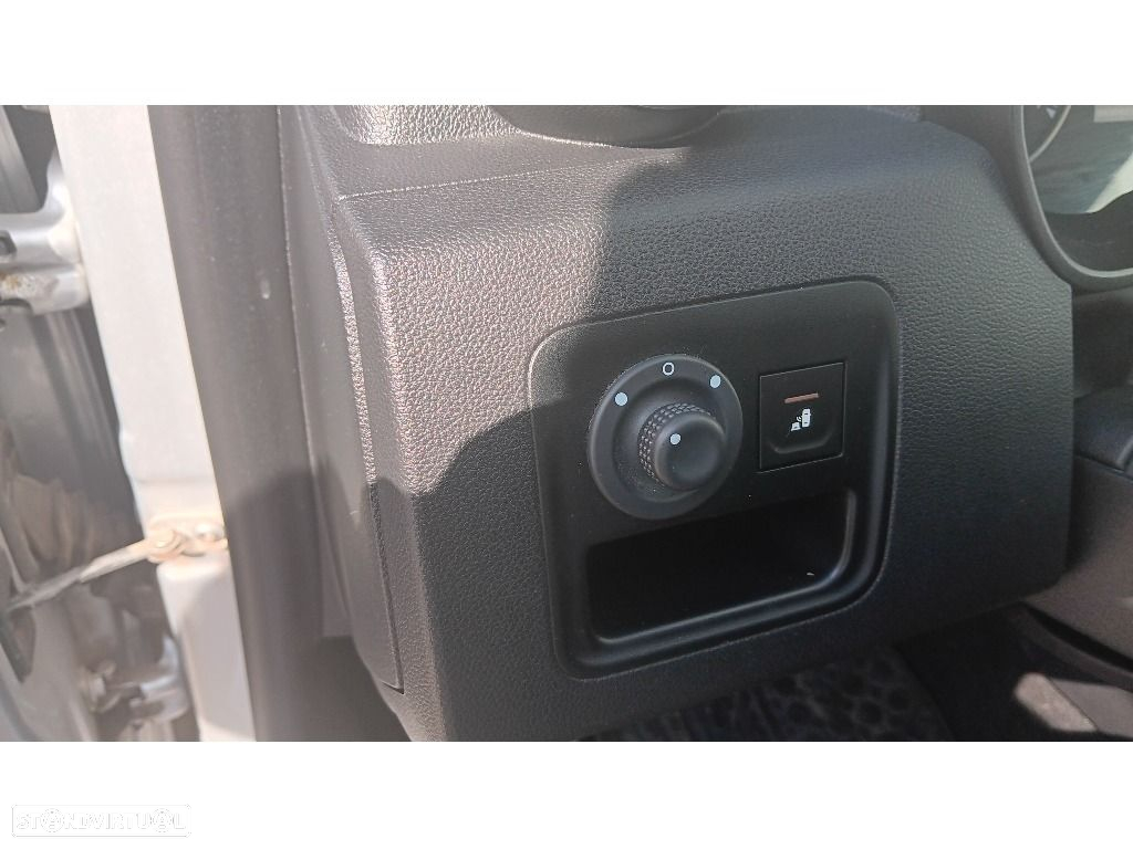 Dacia Duster 1.5 dCi Prestige - 10