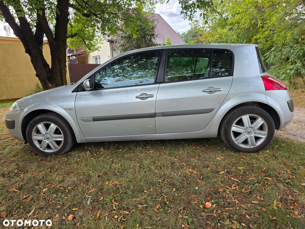 Renault Megane - 1