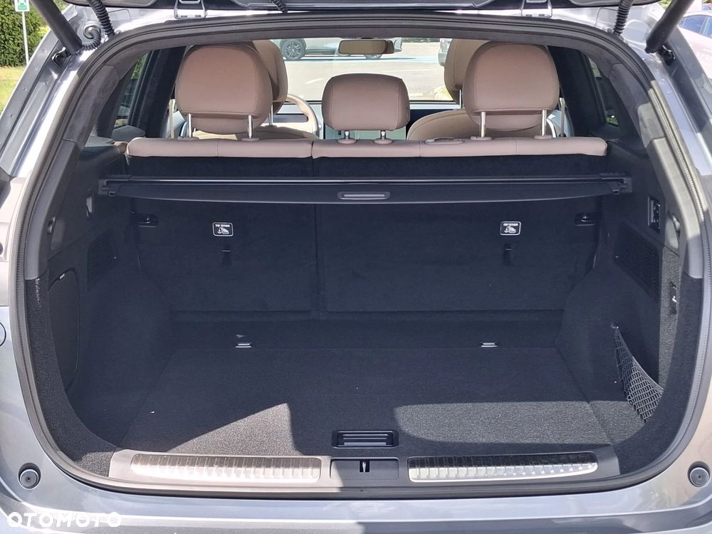XPeng G9 94.6 kWh AWD Performance - 12