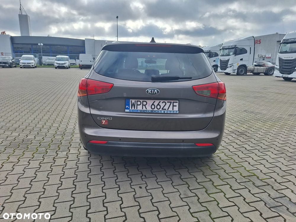 Kia Ceed 2018 photo 4