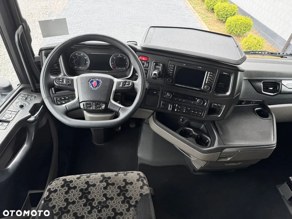 Scania S 450 / ACC / OBRACANY FOTEL / FULL LED / RETARDER / DUŻA NAVI / VIRTUAL KOKPIT / Z NIEMIEC - 29
