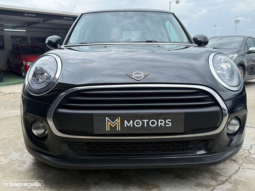 MINI 3 Portas Cooper D - 38