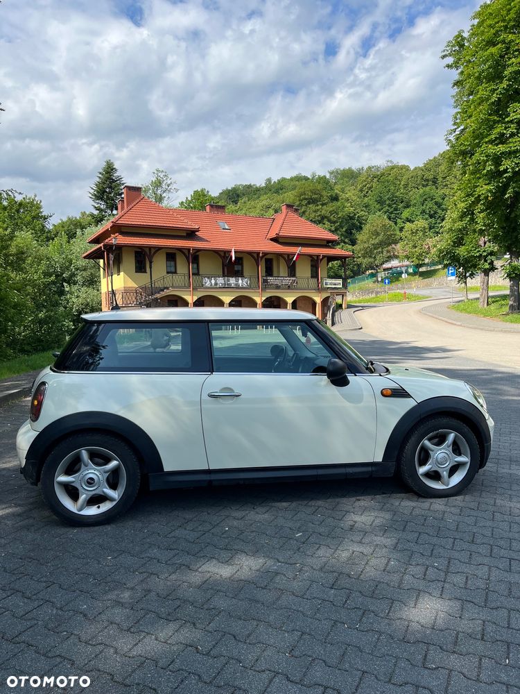 MINI ONE Standard - 3