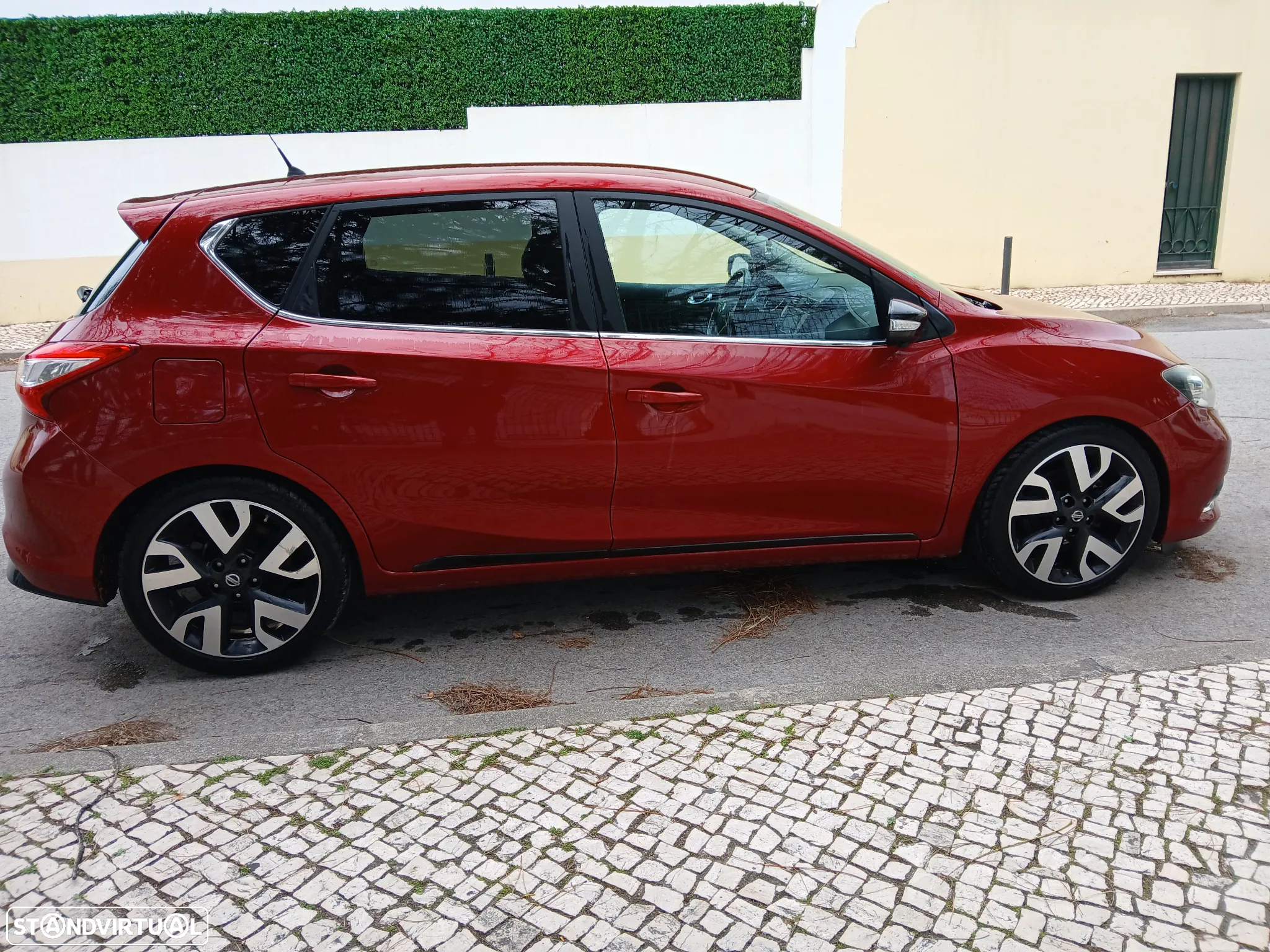 Nissan Pulsar 1.6 DIG-T Tekna RS - 2