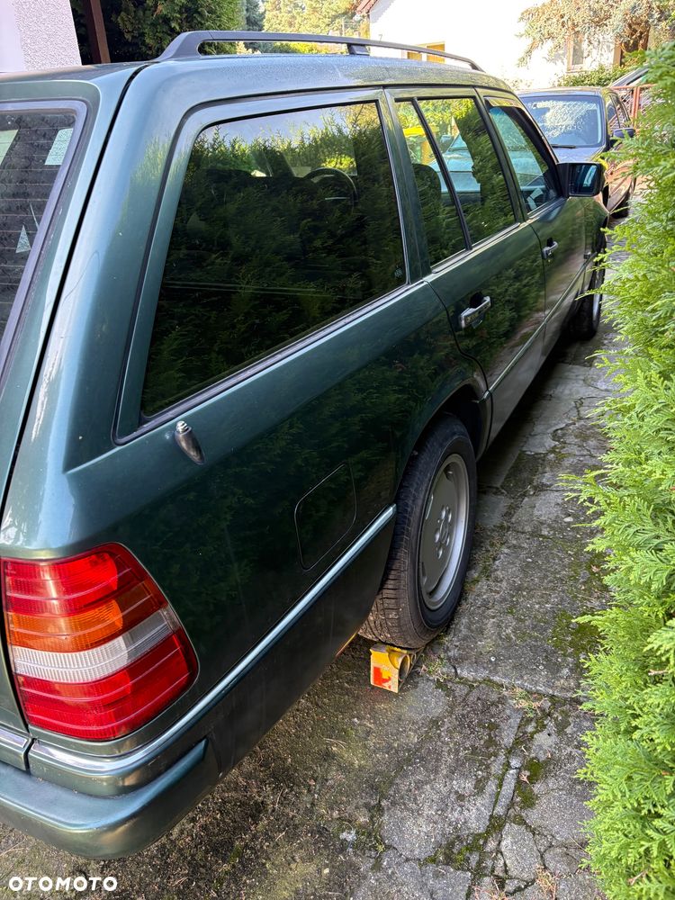 Mercedes-Benz W124 (1984-1993) - 10