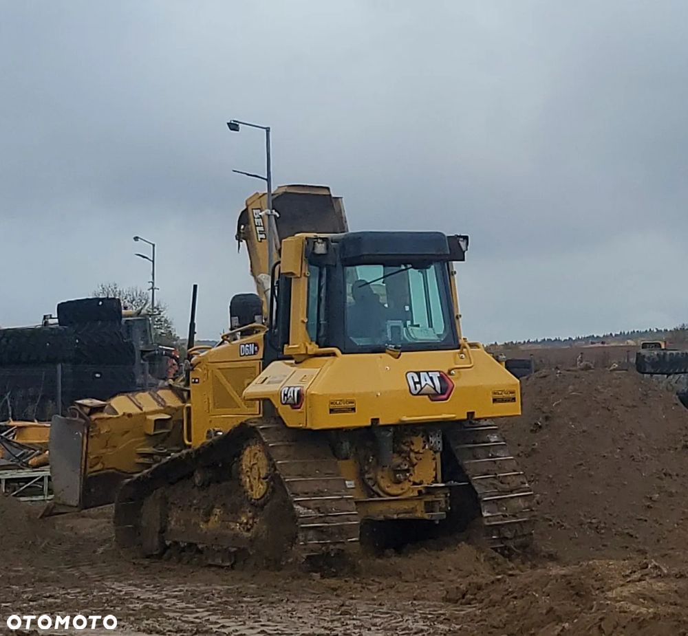 Caterpillar D6NXL - 4