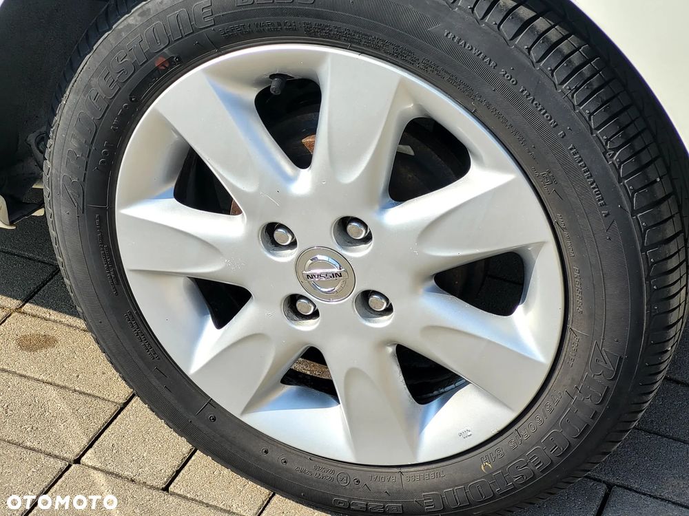 Nissan Micra 1.2 30 Jahre Edition - 24