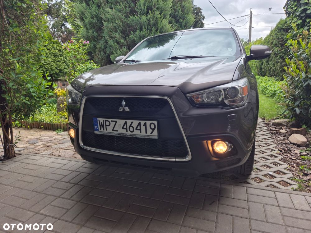 Mitsubishi ASX 1.8 DID Instyle NAVI 4WD AS&G - 28