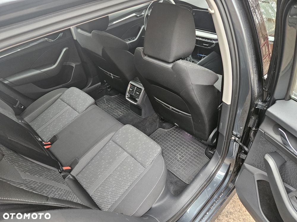 Skoda Octavia - 8