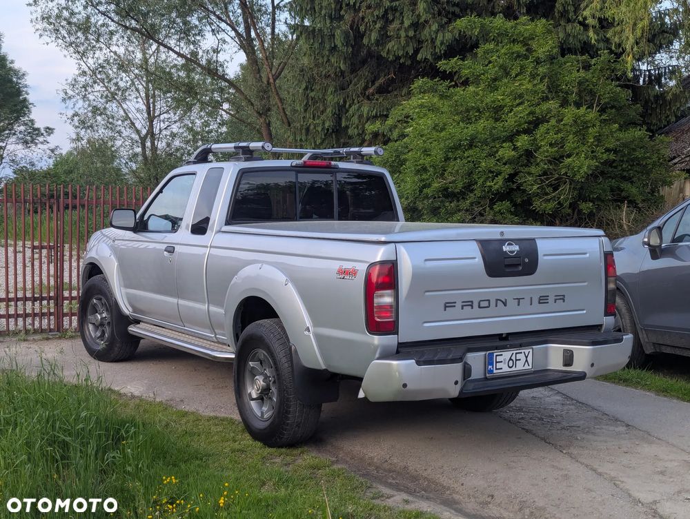 Nissan Frontier - 14