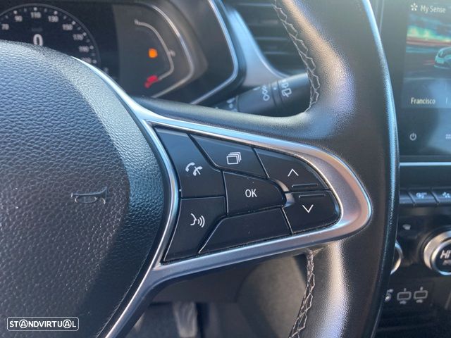 Renault Captur 1.0 TCe Exclusive - 16