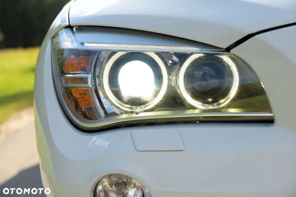 BMW X1 xDrive20d - 15