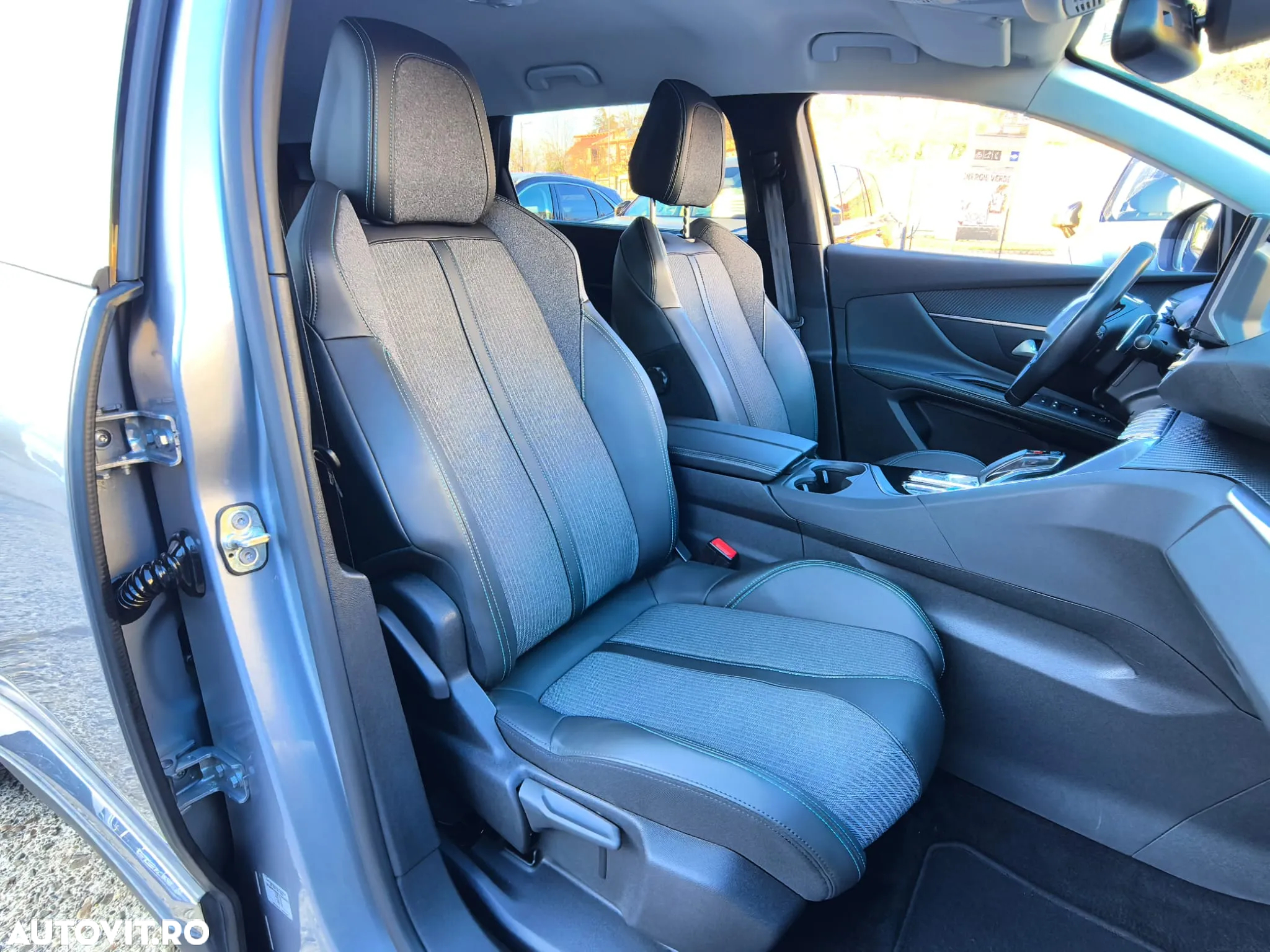 Peugeot 5008 PureTech 130 EAT8 Stop & Start Allure - 13