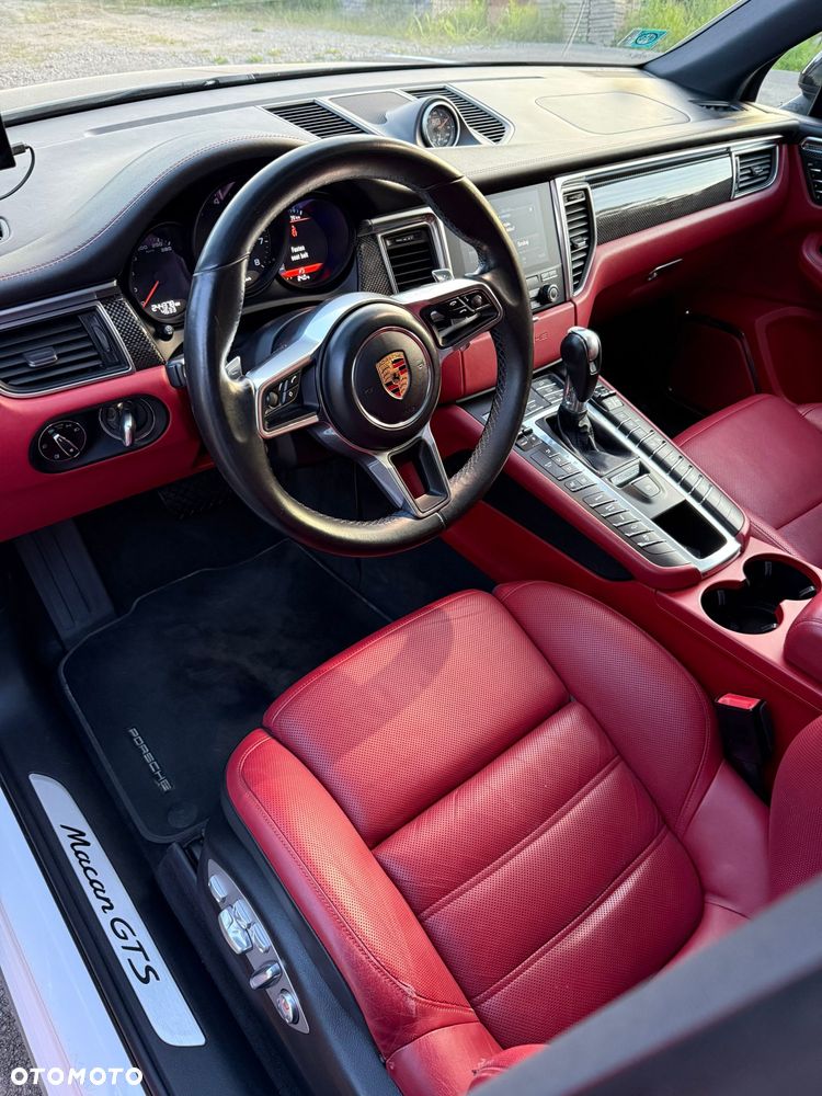 Porsche Macan - 9