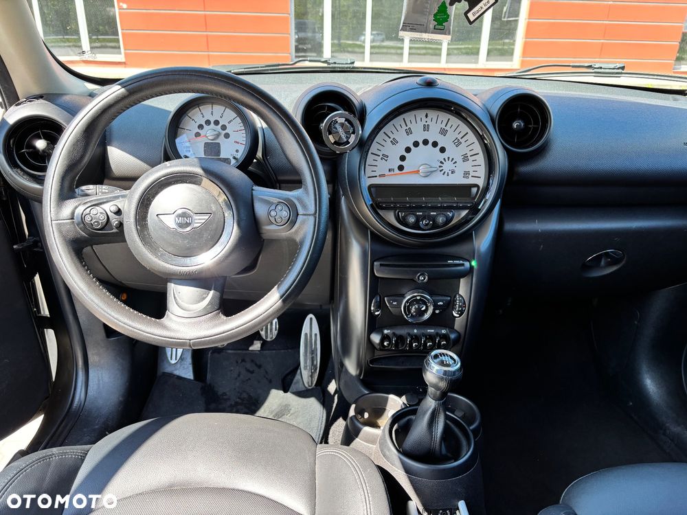 MINI Paceman - 13