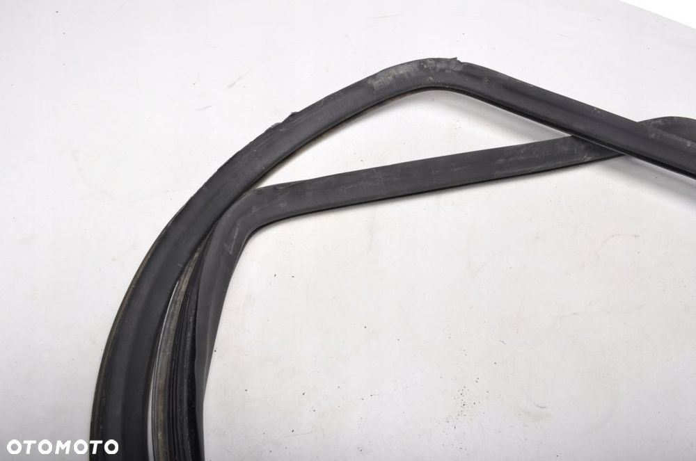 PORSCHE 911 II 930 USZCZELKA SZYBY CZOŁOWEJ - 5