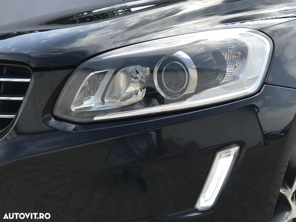 Volvo XC 60 D5 AWD Aut. Ocean Race - 39