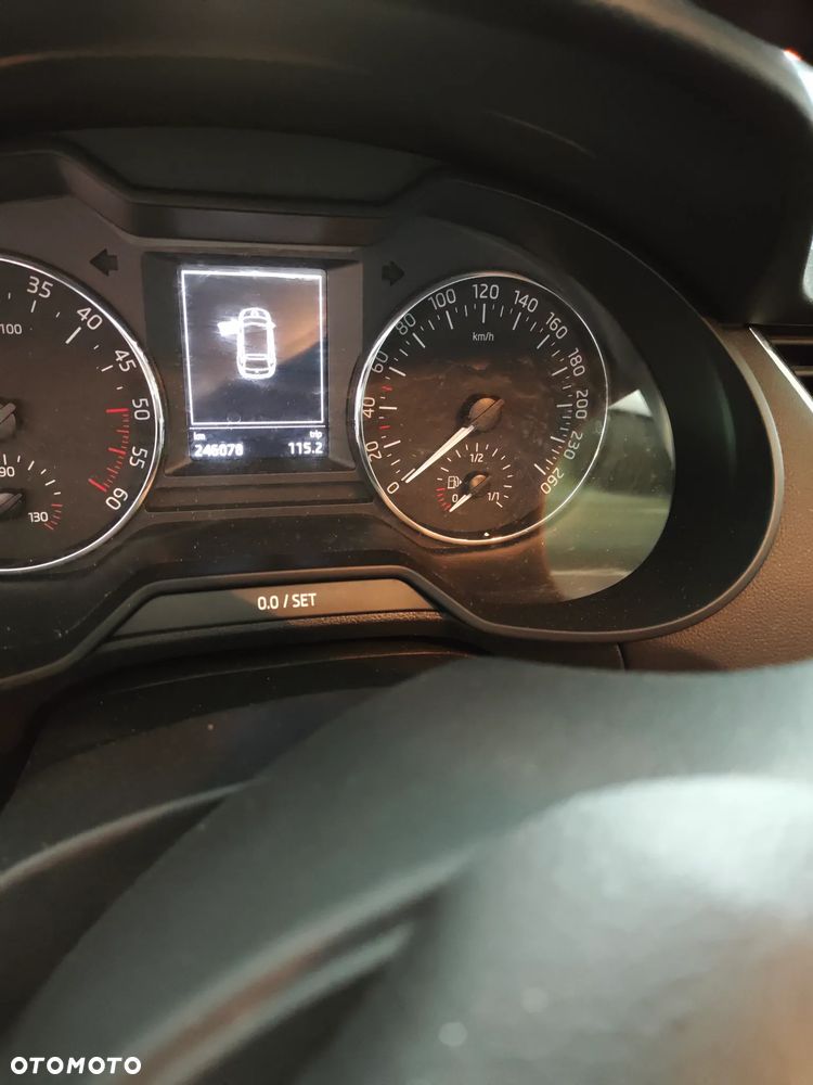 Skoda Octavia 2.0 TDI Ambition - 13