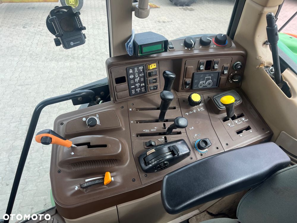 John Deere 6920S - 13