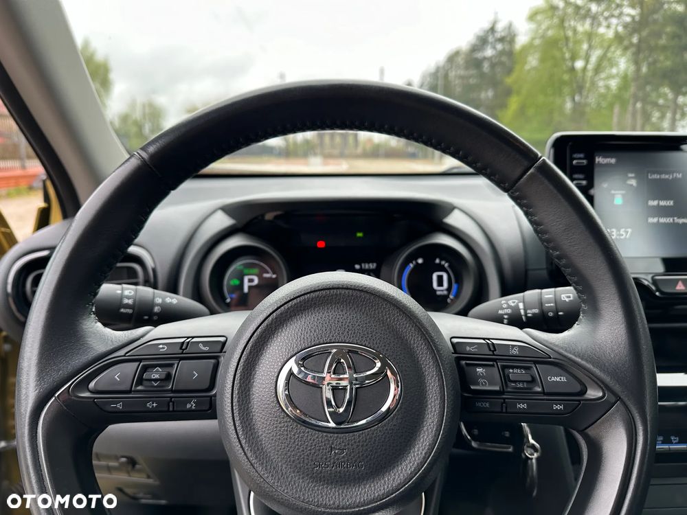 Toyota Yaris Cross Hybrid 1.5 Comfort - 21