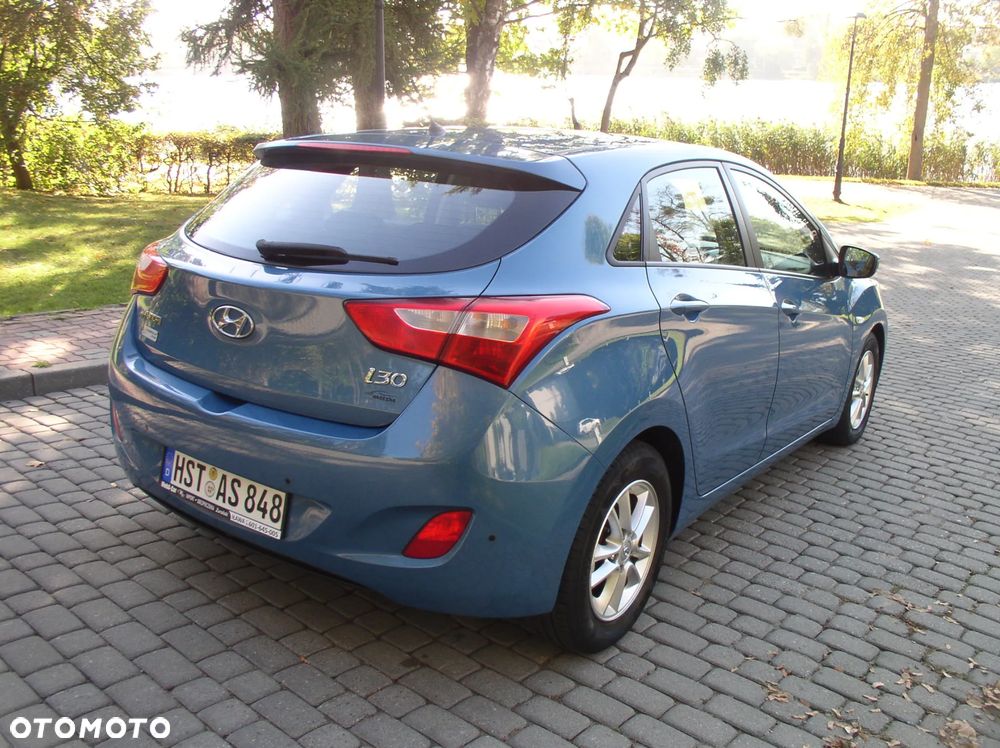Hyundai i30 1.4 Fifa World Cup Edition - 34