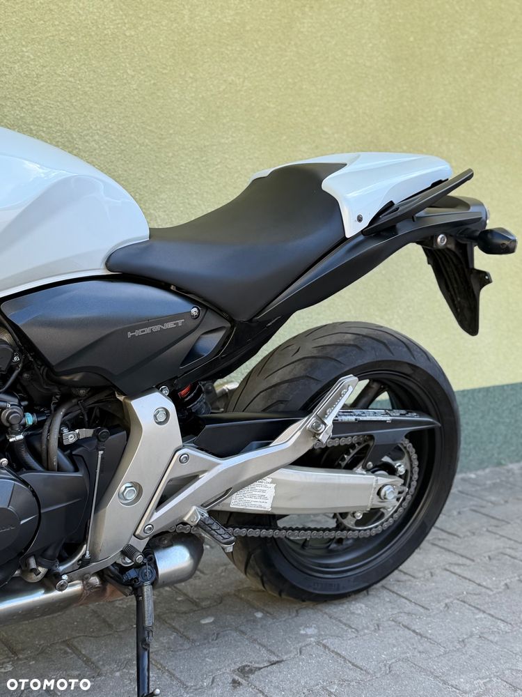 Honda Hornet - 30